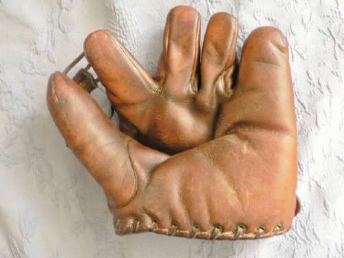 Spalding 30's Front